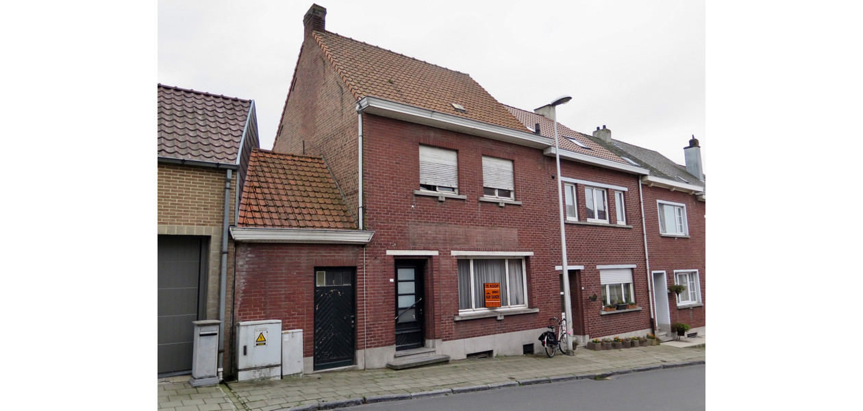 TE RENOVEREN HEEL RUIME BURGERWONING, BIEDT TAL VAN MOGELIJKHEDEN