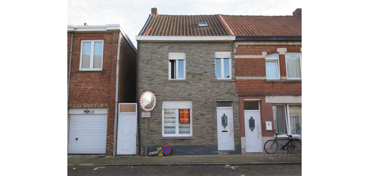 Maison partiellement rénové avec 3 chambres - grand jardin