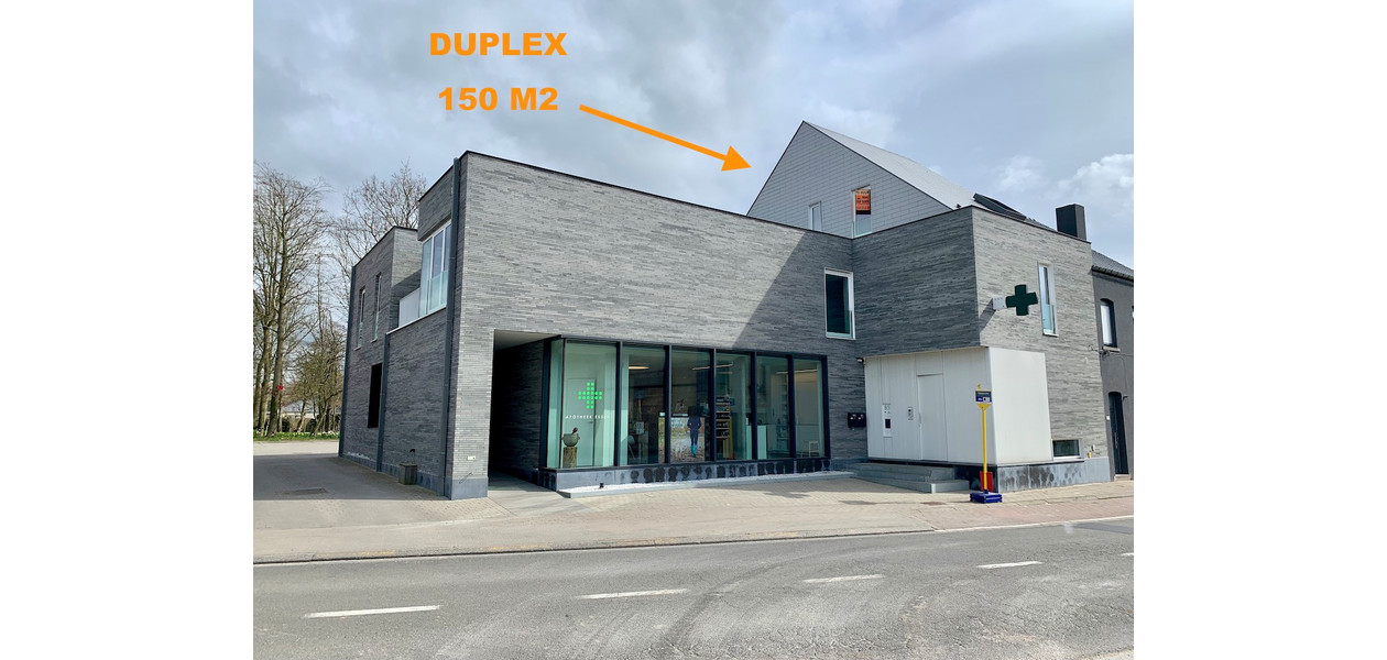 IMMENS LUXUEUS APPARTEMENT IN VOLLE DORPSKERN