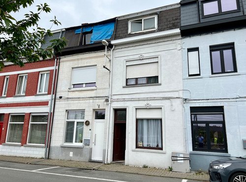 RUIME GEZINSWONING MET 4 SLAAPKAMERS & TUIN