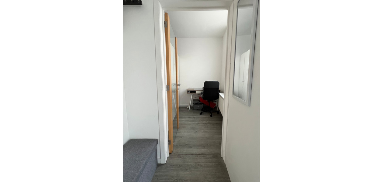 VOLLEDIG EN ULTRA MODERN GERENOVEERDE RW MET 3 SLPKMRS