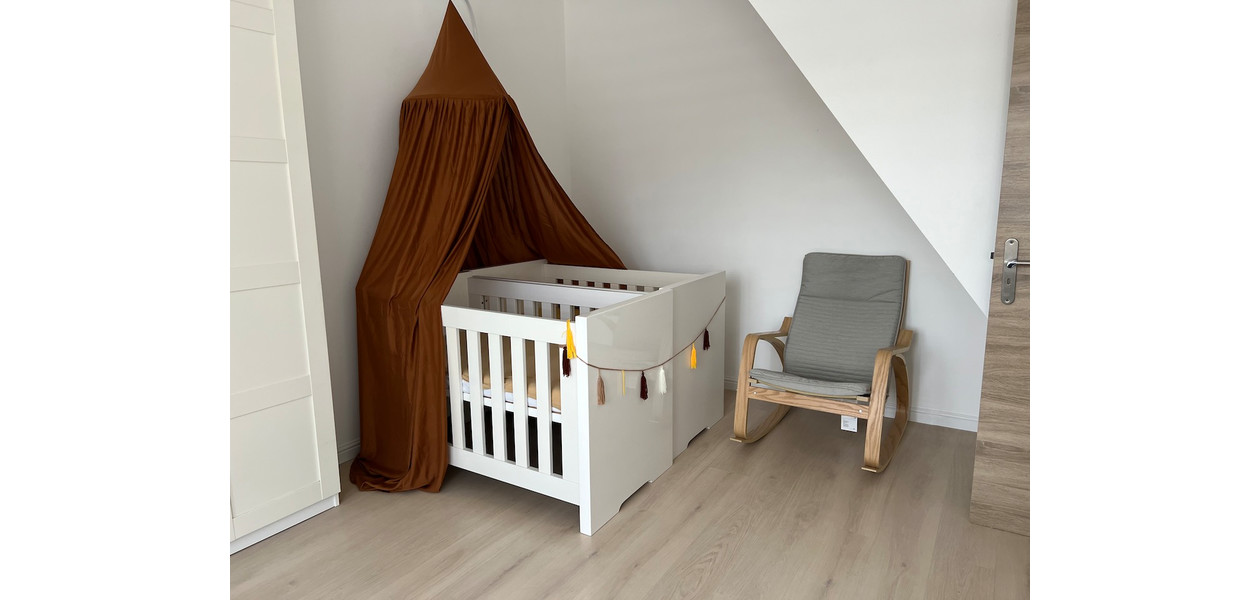 VOLLEDIG EN ULTRA MODERN GERENOVEERDE RW MET 3 SLPKMRS