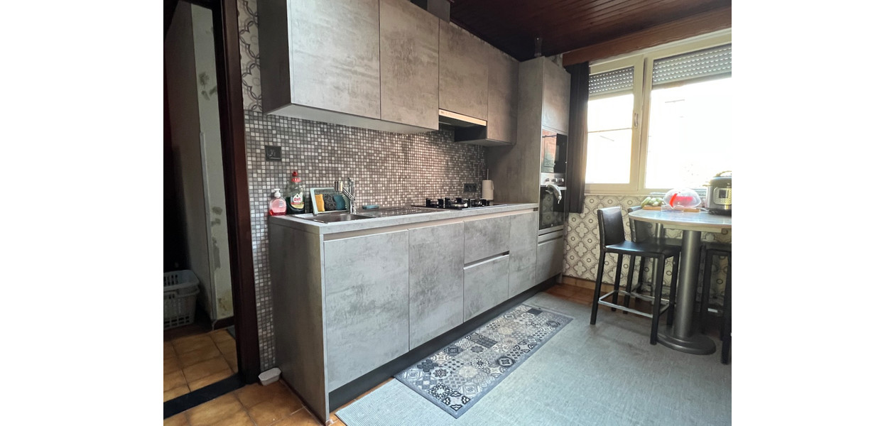 MAISON FAMILIALE CONFORTABLE AU CENTRE, JARDIN AVEC ACCÈS SÉPARÉ 
