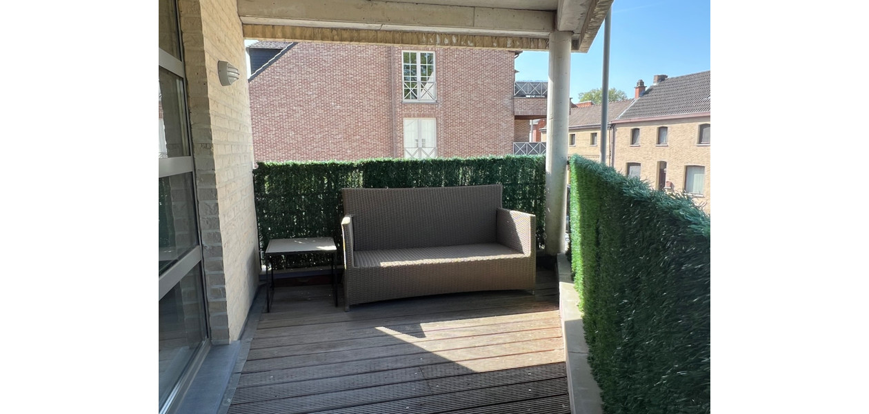 APPART MODERNE, SPACIEUX ET LUMINEUX AVEC TERRASSE ET PARKING