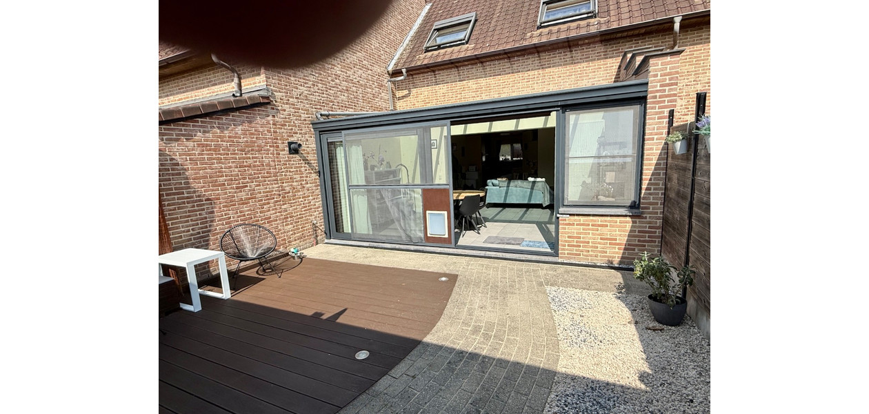 PRACHTIGE GEZINSWONING IN KINDVRIENDELIJKE RUSTIGE BUURT