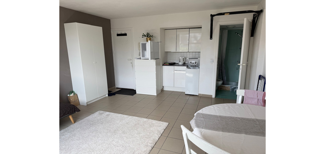 KNUSSE STUDIO/ STUDENTENKOT OP TIEN MINUTEN CENTRUM GENT