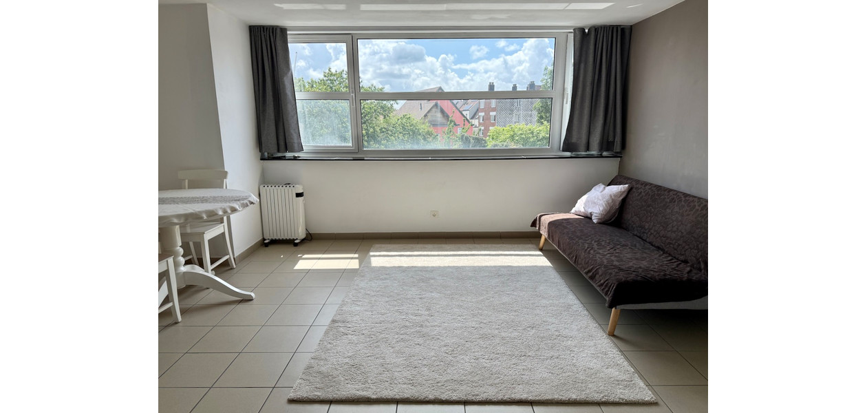 KNUSSE STUDIO/ STUDENTENKOT OP TIEN MINUTEN CENTRUM GENT