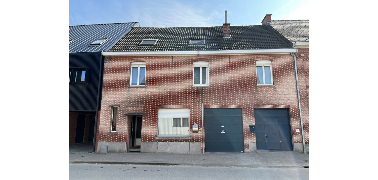 RUIME DUPLEX MET 4 SLAAPKAMERS & TERRAS
