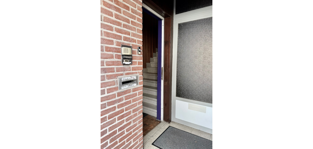 RUIME DUPLEX MET 4 SLAAPKAMERS & TERRAS