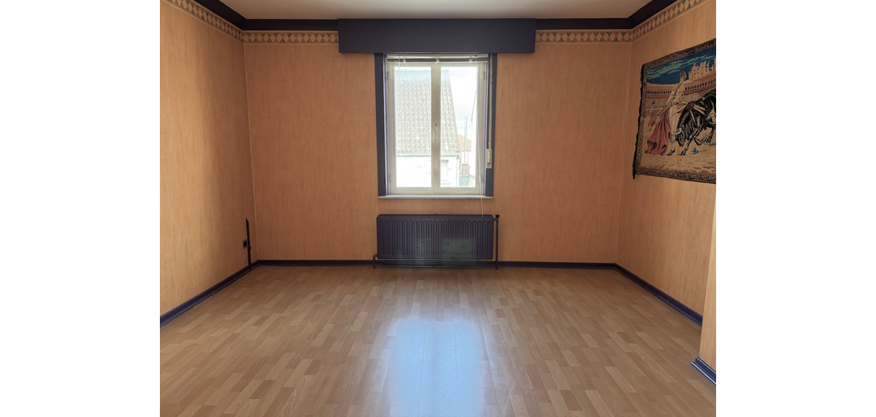 RUIME DUPLEX MET 4 SLAAPKAMERS & TERRAS
