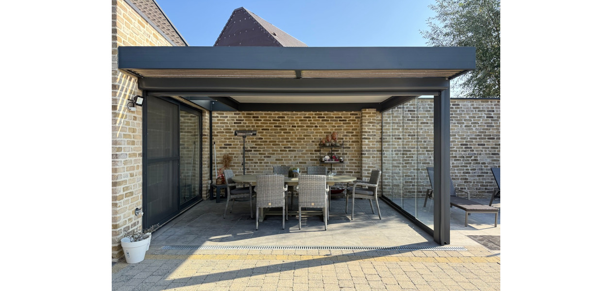 UITERST RUSTIG EN RESIDENTIEEL HOB MET 4 SLAAPKAMERS, GARAGE EN PRACHTIGE TUIN