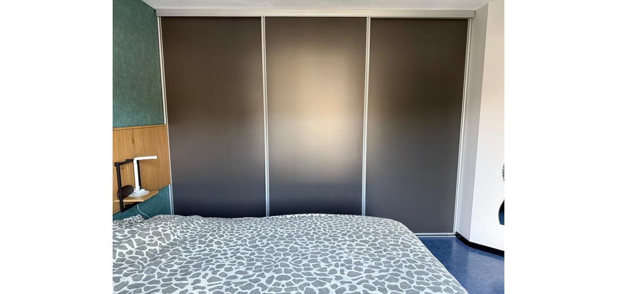 UITERST RUSTIG EN RESIDENTIEEL HOB MET 4 SLAAPKAMERS, GARAGE EN PRACHTIGE TUIN