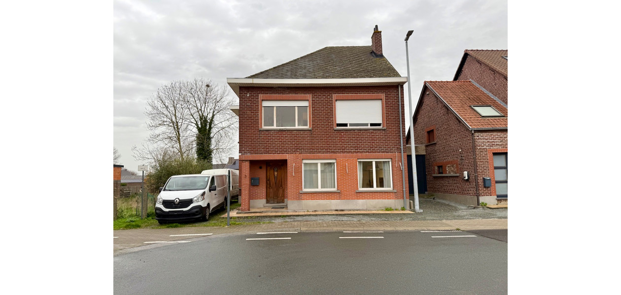 MAISON 3 FAÇADE -  530 M² - 3 CHAMBRES - JARDIN - GARAGE