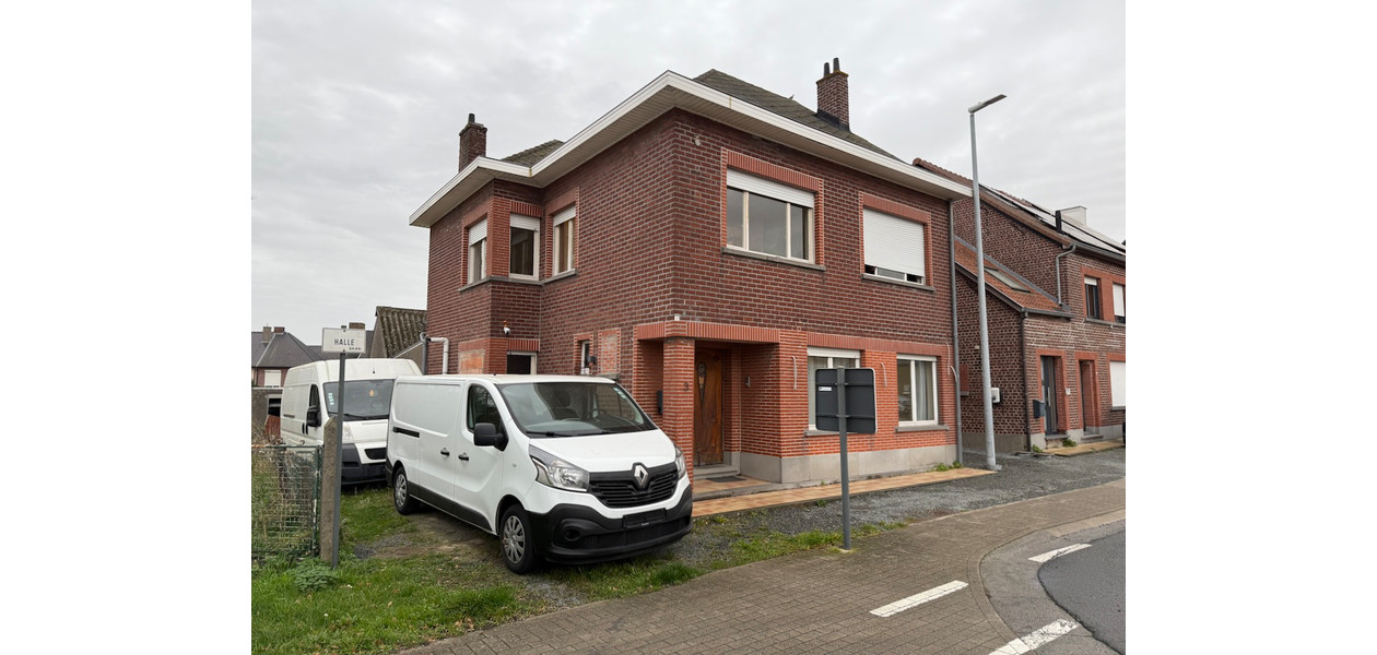 MAISON 3 FAÇADE -  530 M² - 3 CHAMBRES - JARDIN - GARAGE