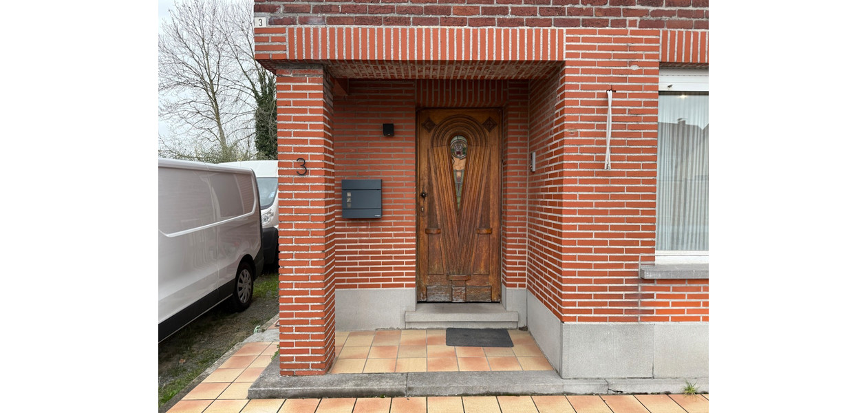 MAISON 3 FAÇADE -  530 M² - 3 CHAMBRES - JARDIN - GARAGE