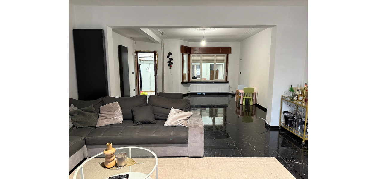 MAISON 3 FAÇADE -  530 M² - 3 CHAMBRES - JARDIN - GARAGE