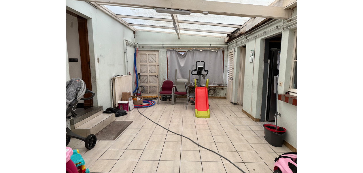 MAISON 3 FAÇADE -  530 M² - 3 CHAMBRES - JARDIN - GARAGE