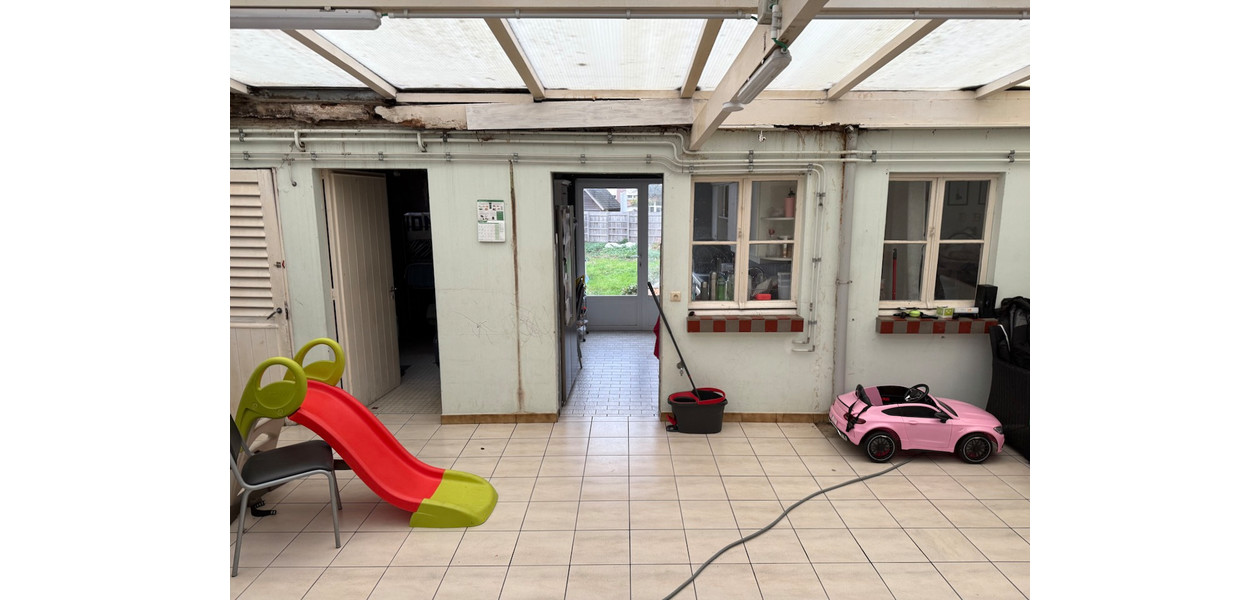 MAISON 3 FAÇADE -  530 M² - 3 CHAMBRES - JARDIN - GARAGE