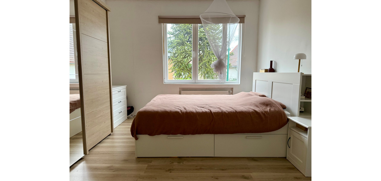 MAISON FAMILIALE SPACIEUSE ENTIÈREMENT RÉNOVÉE