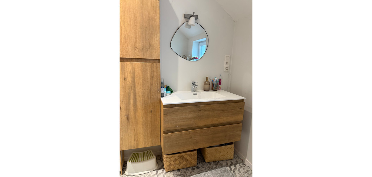 MAISON FAMILIALE SPACIEUSE ENTIÈREMENT RÉNOVÉE