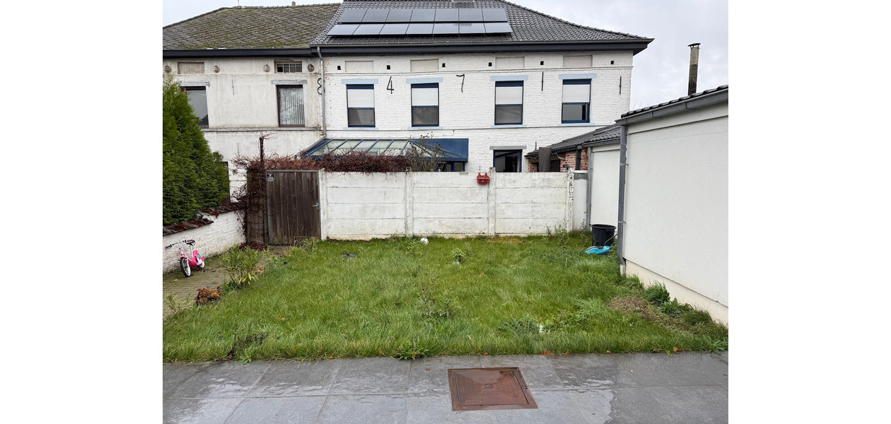 MAISON FAMILIALE SPACIEUSE ENTIÈREMENT RÉNOVÉE