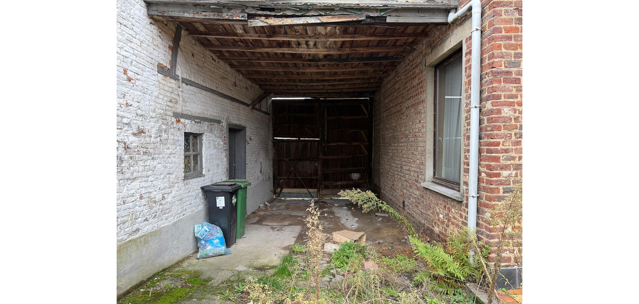 RENOVATIE WONING EN/OF BOUWGROND OP 3200M2