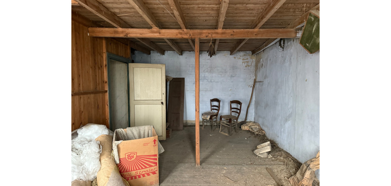 RENOVATIE WONING EN/OF BOUWGROND OP 3200M2