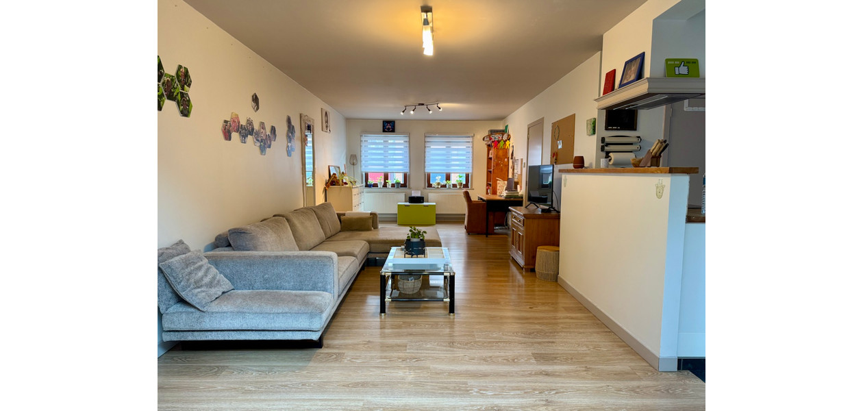 INSTAPKLARE RUIME FAMILIE WONING : 4 SLPKMRS - TUIN - GARAGE