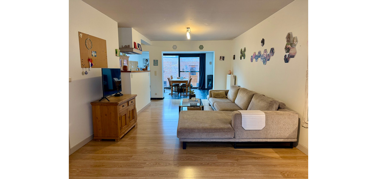 INSTAPKLARE RUIME FAMILIE WONING : 4 SLPKMRS - TUIN - GARAGE