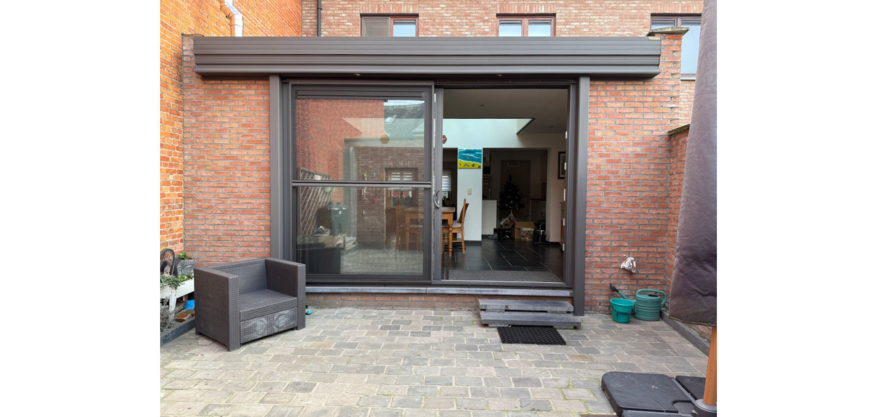 INSTAPKLARE RUIME FAMILIE WONING : 4 SLPKMRS - TUIN - GARAGE