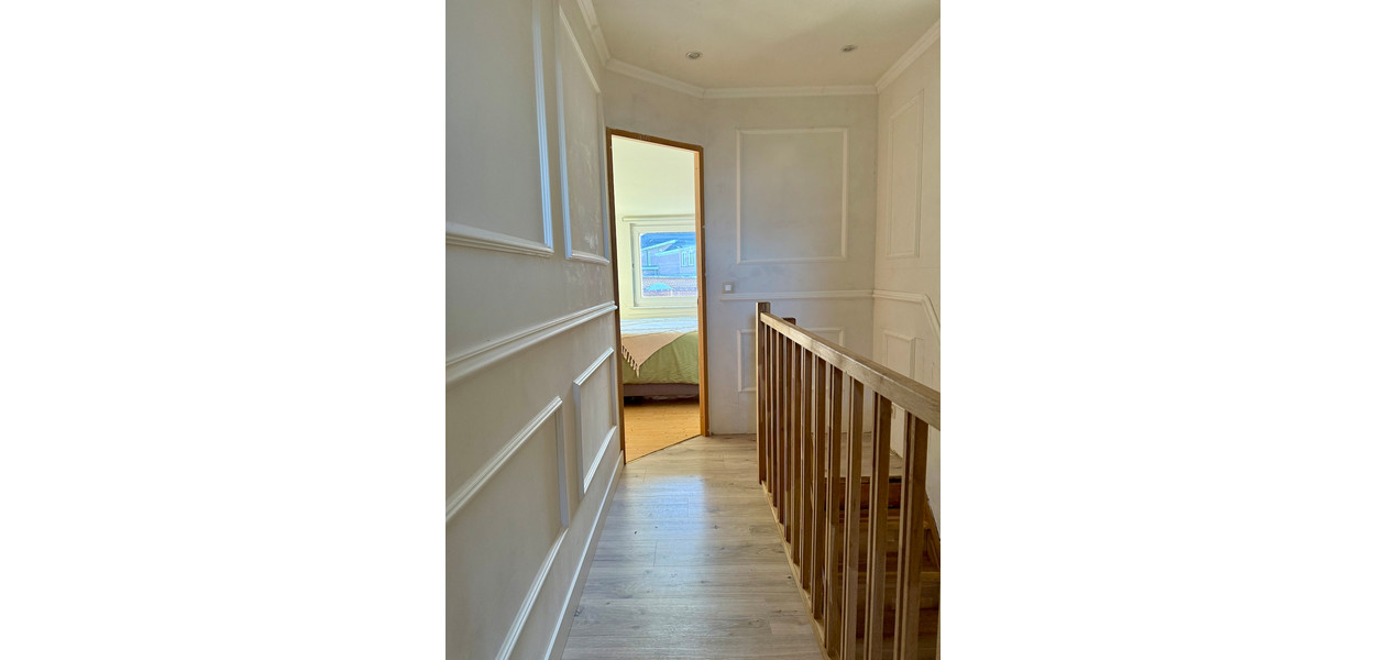 SUPER GEZELLIGE GERENOVEERDE WONING MET TUIN - INSTAPKLAAR