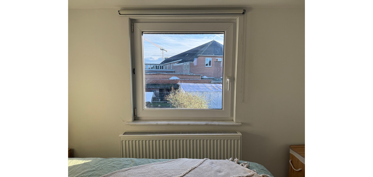 SUPER GEZELLIGE GERENOVEERDE WONING MET TUIN - INSTAPKLAAR