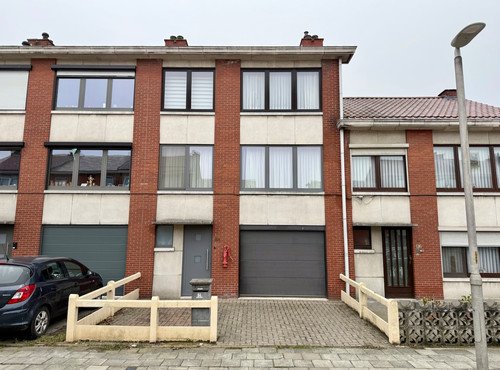 INSTAPKLARE BEL-ETAGE MET 3 SLPKMRS - TUIN & GARAGE