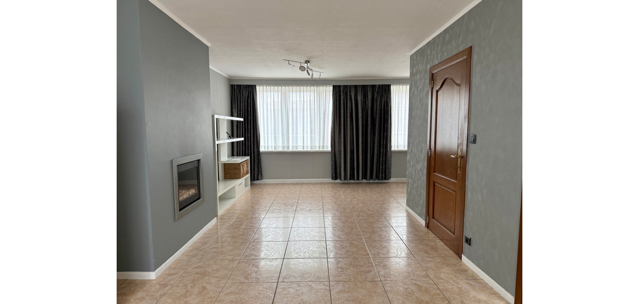 INSTAPKLARE BEL-ETAGE MET 3 SLPKMRS - TUIN & GARAGE