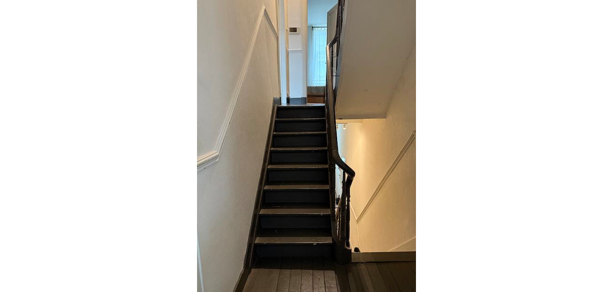 IN VOLLE CENTRUM, GEZINSWONING MET 3 SLAAPKAMERS EN TUIN