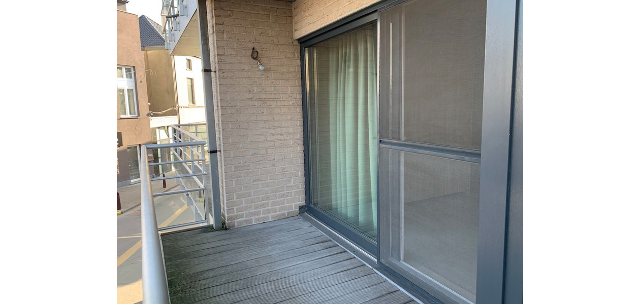 GEZELLIGE FLAT IN CENTRUM AALST - NABIJ STATION & WINKELS