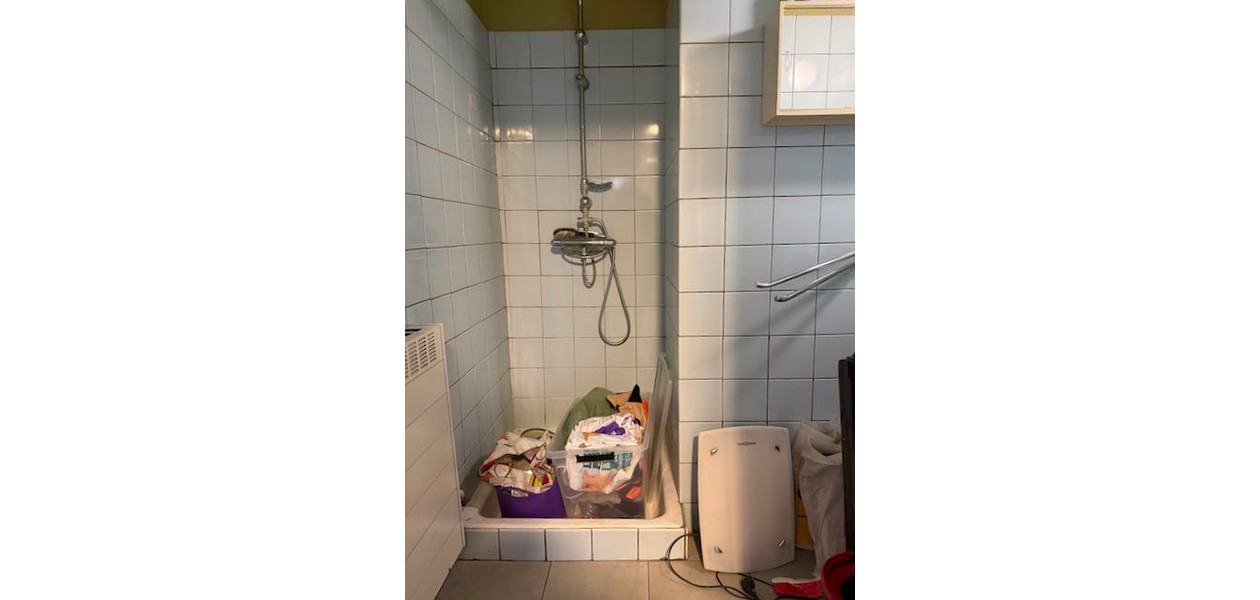 RUSTIG GELEGEN HOB IN RESIDENTIËLE WIJK, 3 SLAAPKAMERS, TUIN & GARAGE