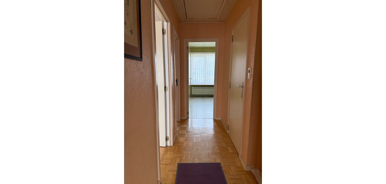 RUSTIG EN RESIDENTIEEL GELEGEN FAMILIALE WONING - 3 SLPKMRS - TUIN