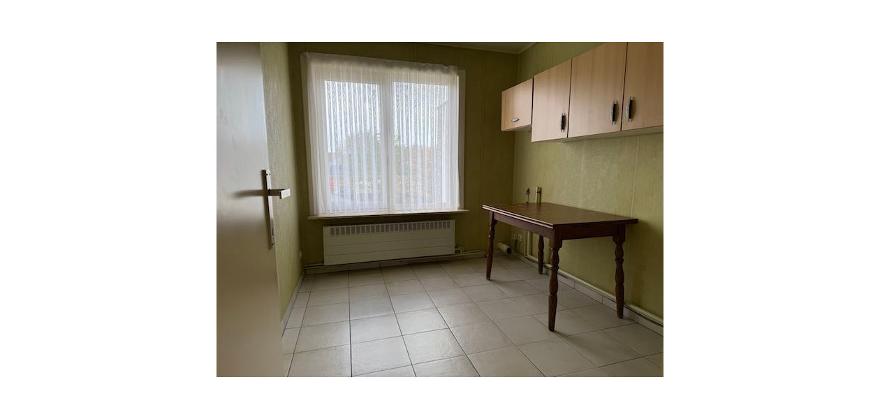 RUSTIG EN RESIDENTIEEL GELEGEN FAMILIALE WONING - 3 SLPKMRS - TUIN