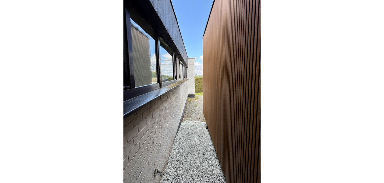 VILLA MODERNE RÉNOVÉE, 4 CHAMBRES, ATELIER , IMMENSE JARDIN