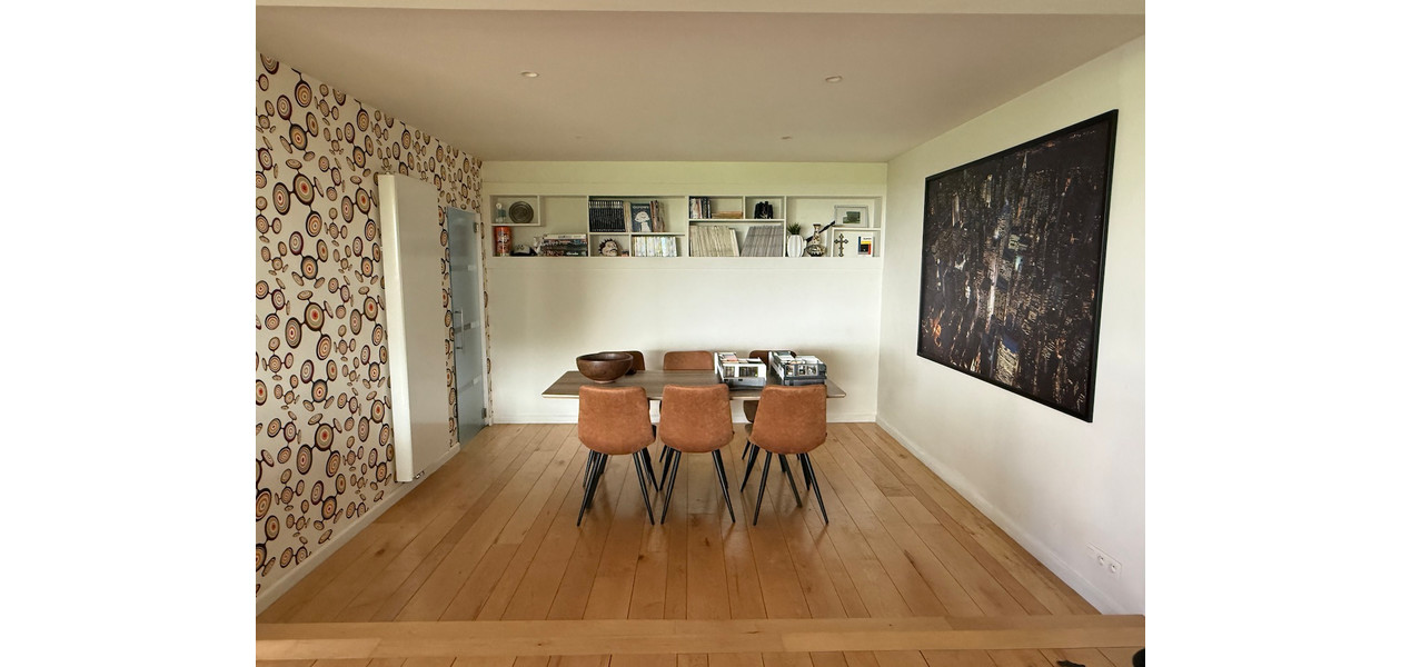 VILLA MODERNE RÉNOVÉE, 4 CHAMBRES, ATELIER , IMMENSE JARDIN