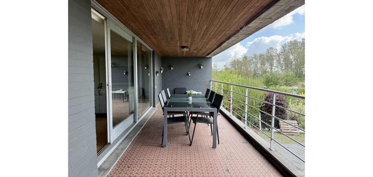 VILLA MODERNE RÉNOVÉE, 4 CHAMBRES, ATELIER , IMMENSE JARDIN