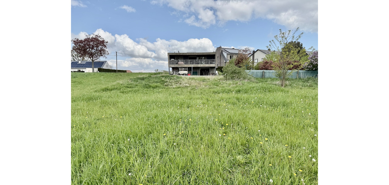 VILLA MODERNE RÉNOVÉE, 4 CHAMBRES, ATELIER , IMMENSE JARDIN