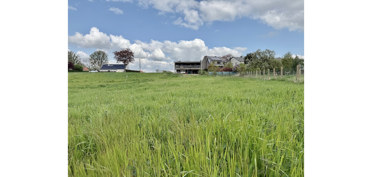 VILLA MODERNE RÉNOVÉE, 4 CHAMBRES, ATELIER , IMMENSE JARDIN