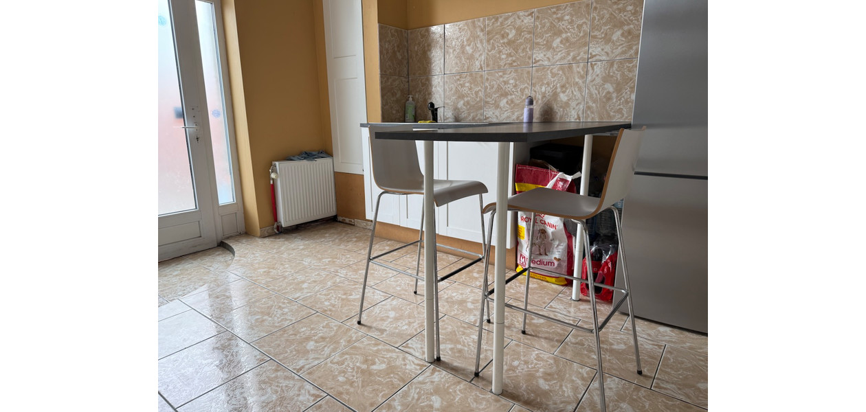 IMMENSE FAMILIEWONING - 5 SLPKMRS - TUIN - GARAGE