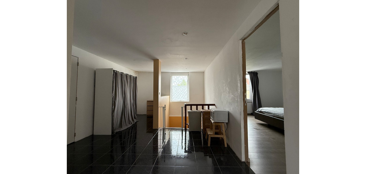 IMMENSE FAMILIEWONING - 5 SLPKMRS - TUIN - GARAGE