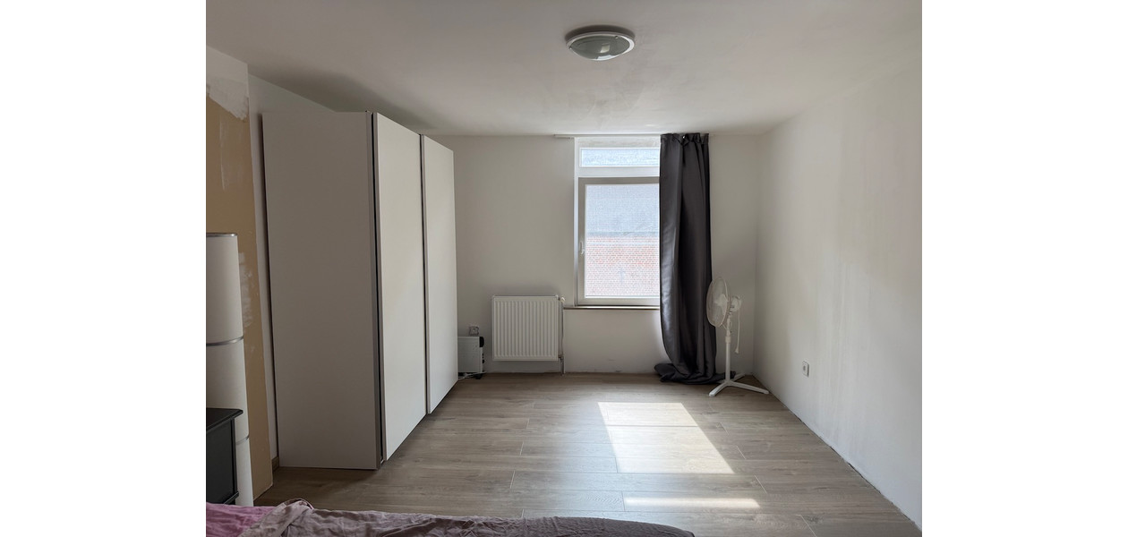 IMMENSE FAMILIEWONING - 5 SLPKMRS - TUIN - GARAGE