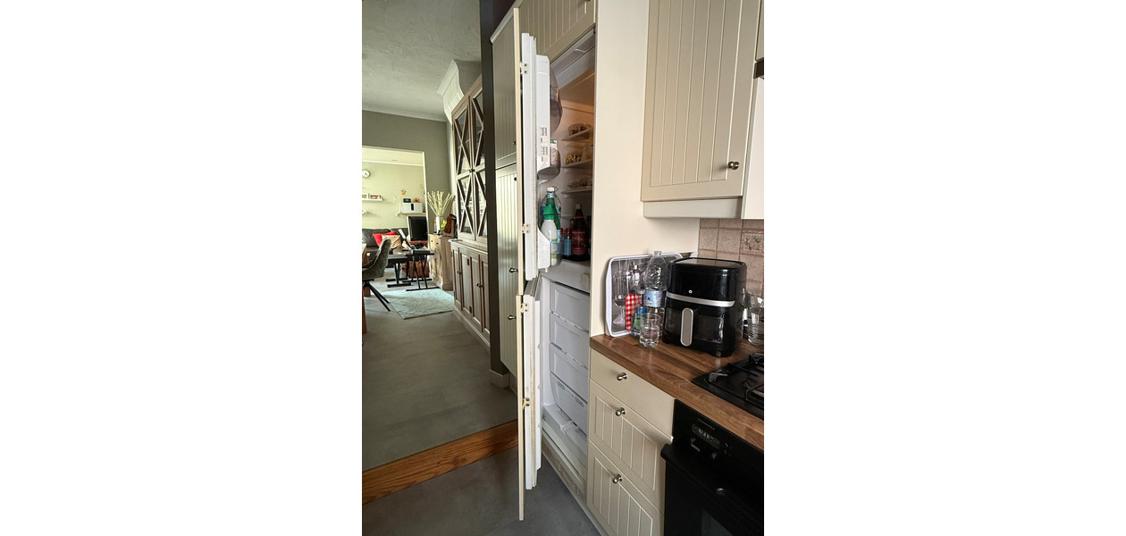SUPER CHARMANTE GERENOVEERDE STARTERSWONING MET TUIN & GARAGE