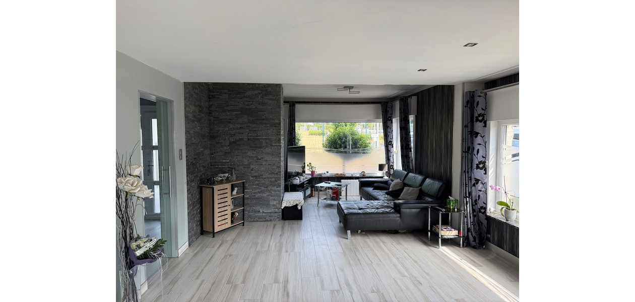 STIJLVOLLE HOB, UITERST RUSTIG GELEGEN, 3 SLPKMRS, GAR & TUIN