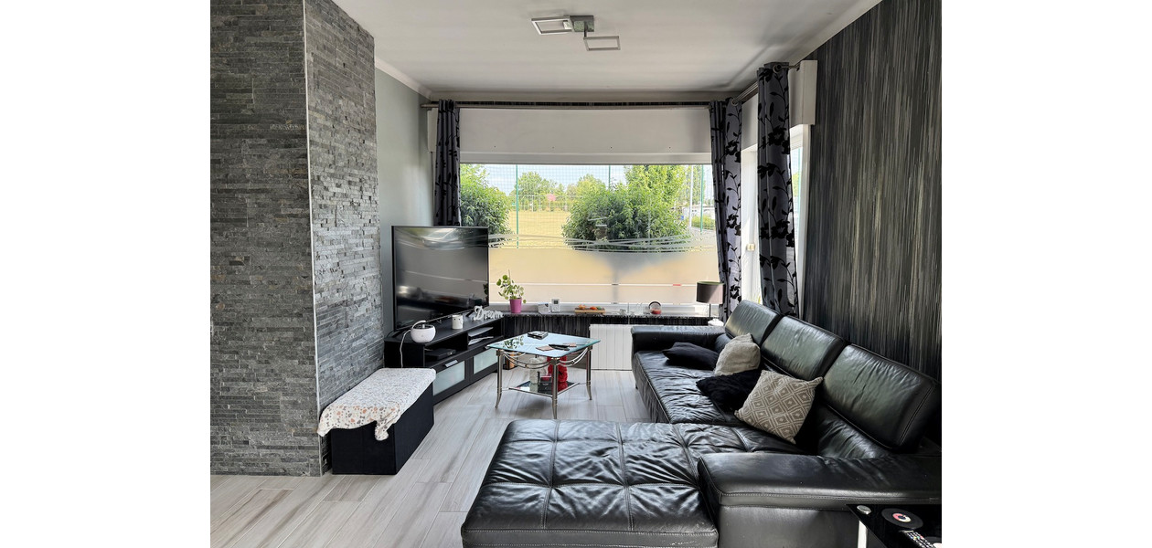 STIJLVOLLE HOB, UITERST RUSTIG GELEGEN, 3 SLPKMRS, GAR & TUIN